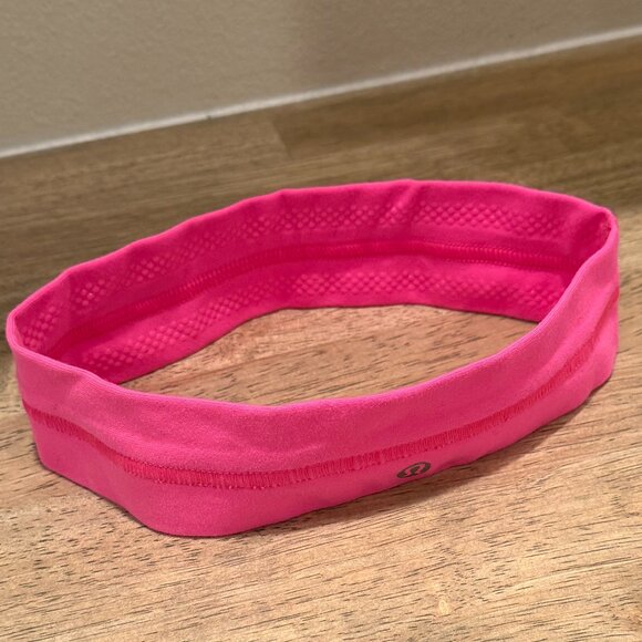 Lululemon Pink Luxtreme Anti-Slip Sport Headband - OS - Picture 2 of 5